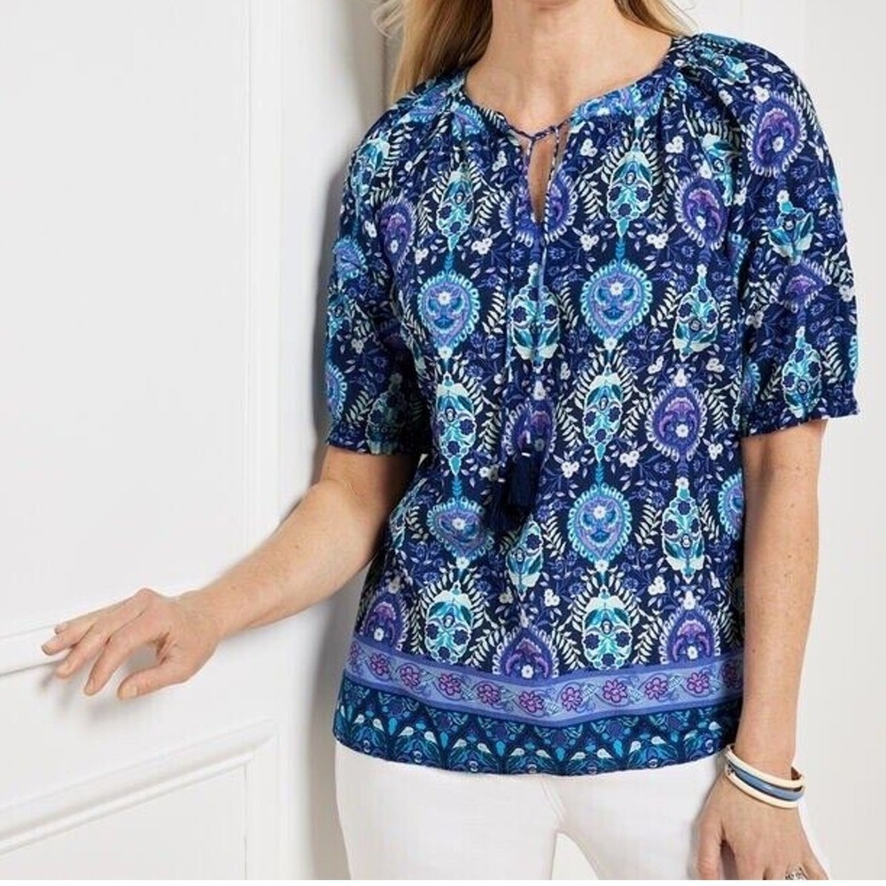 Talbots Size M Pleated Sleeve Top Floret Medallion Elbow Sleeve Split Neck Blue